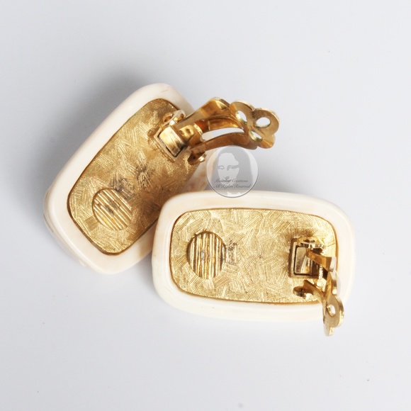 Vintage Givenchy Earrings Abstract Art Deco Style Resin Clip On 1960s Rare - Picture 9 of 11